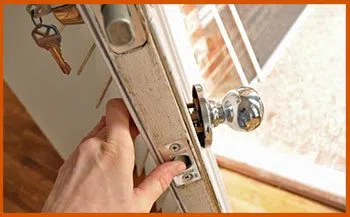 Westland MI Locksmith Store Westland, MI 734-656-8005 - 12-changing-locks
